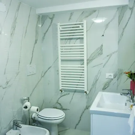 Lejlighed Piazza Del Parlamento 3 Rom